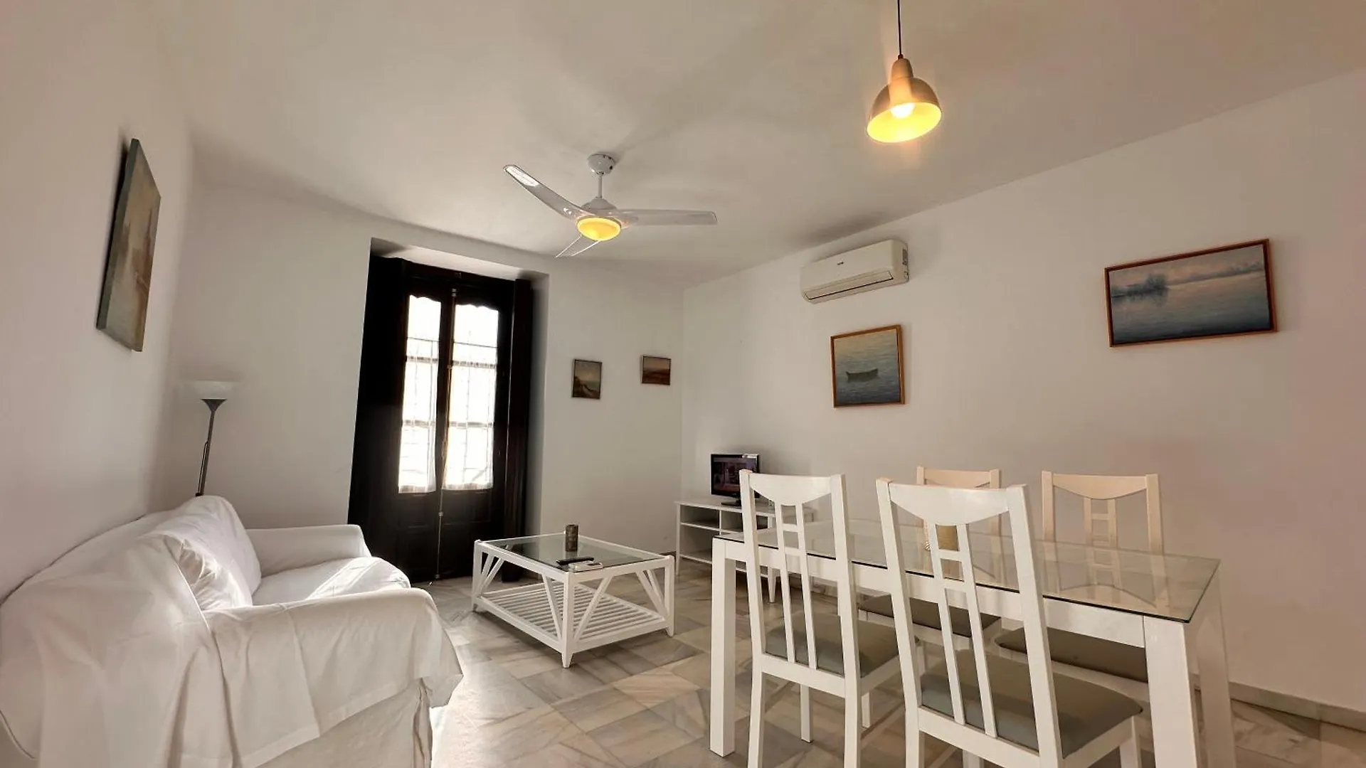 Apartamentos Larga 70 El Puerto de Santa Maria